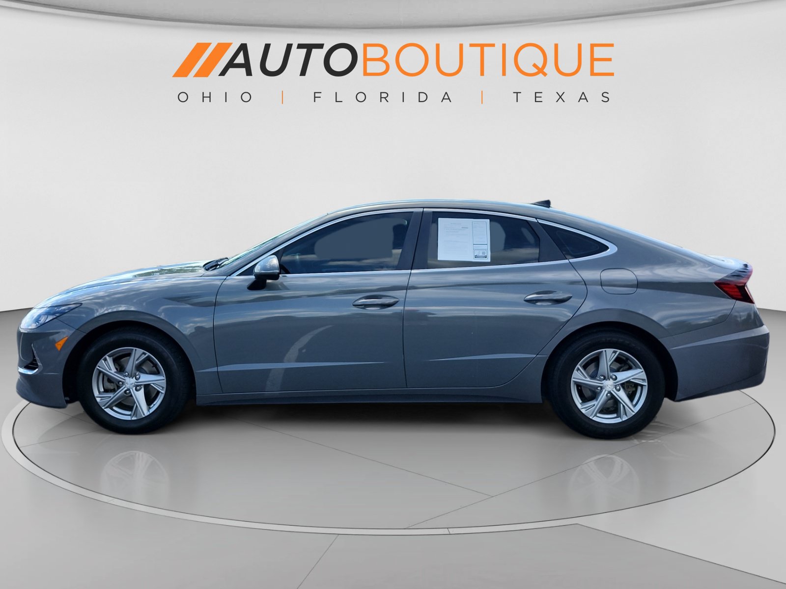 Used 2022 Hyundai Sonata SE FWD image 2