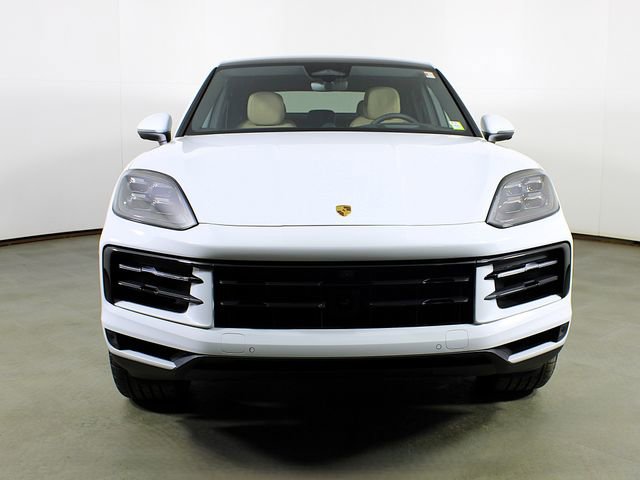 New 2026 Porsche Cayenne Coupe AWD/4WD image 10