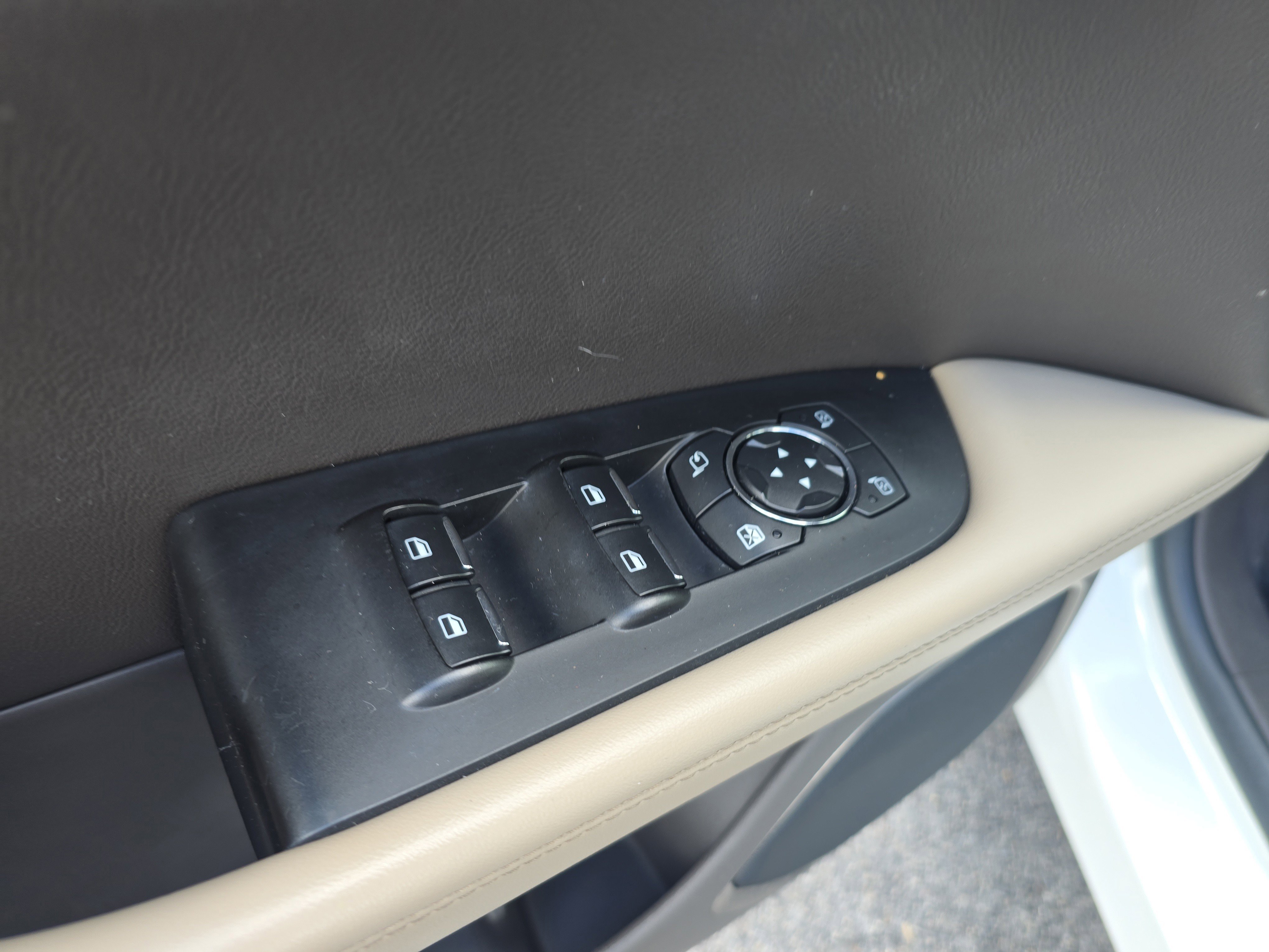 Used 2021 Lincoln Nautilus Reserve w/ Cargo Utility Package image 16