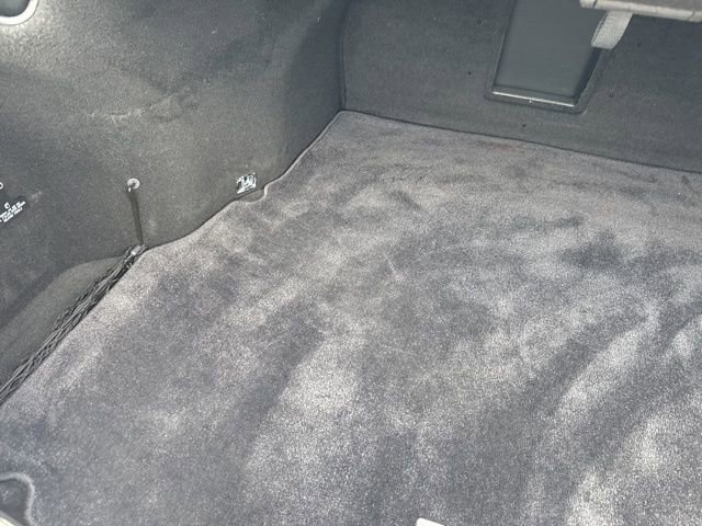 Used 2018 Genesis G90 3.3T Premium RWD image 20