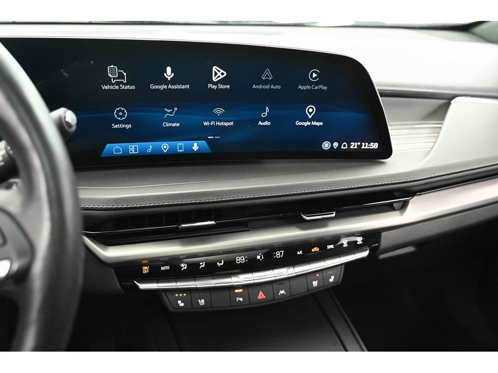 Used 2024 Cadillac XT4 Premium Luxury image 15