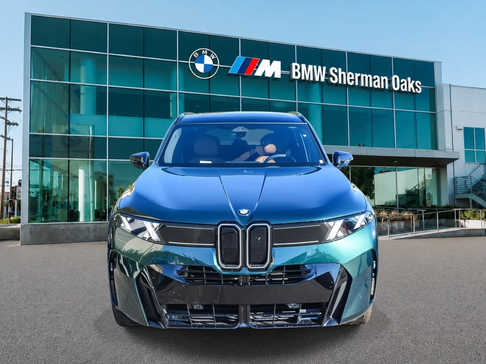 New 2027 BMW X5 xDrive40i AWD/4WD image 2