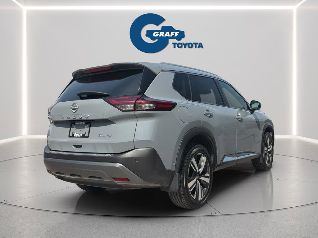 Used 2023 Nissan Rogue SL w/ SL Premium Package image 7