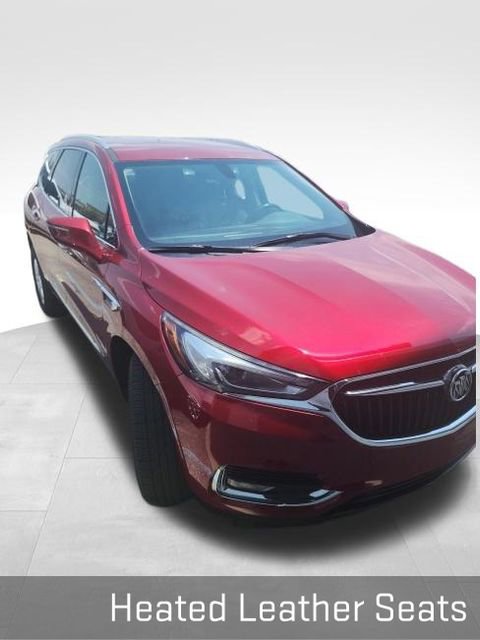 Used 2018 Buick Enclave Essence w/ Trailering Package FWD image 3