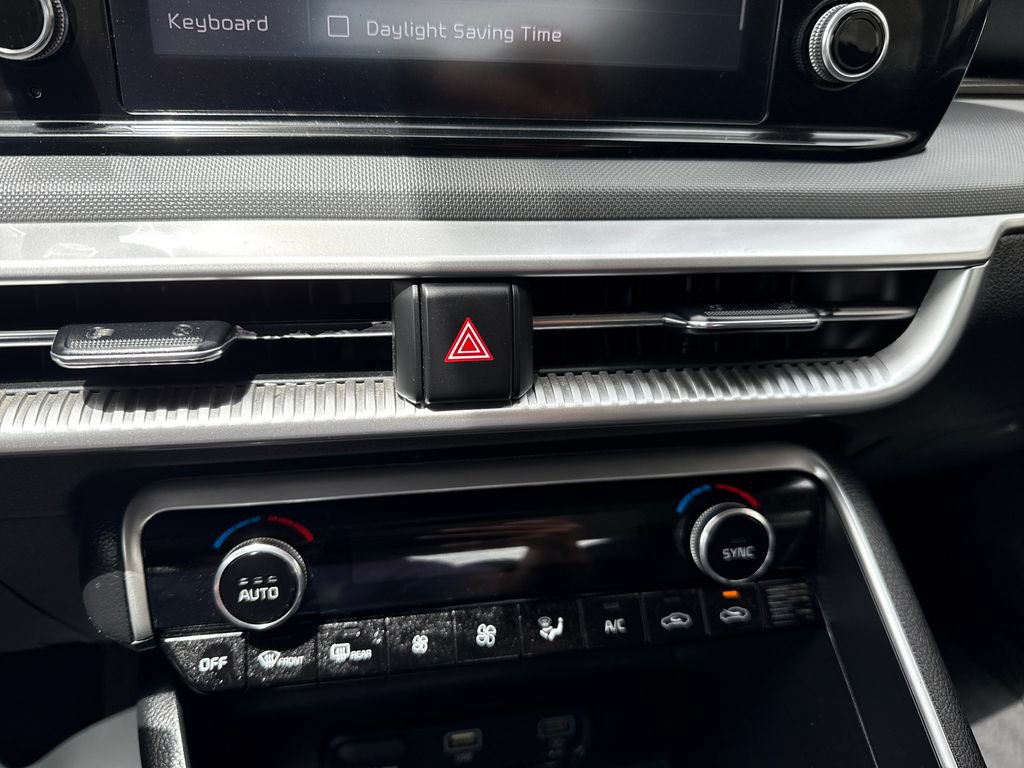 Used 2022 Kia K5 LXS FWD image 17