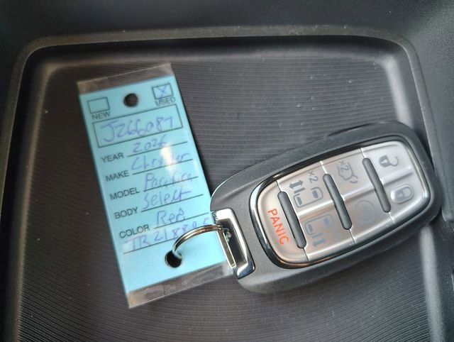 New 2026 Chrysler Pacifica Select w/ S Appearance Package image 26