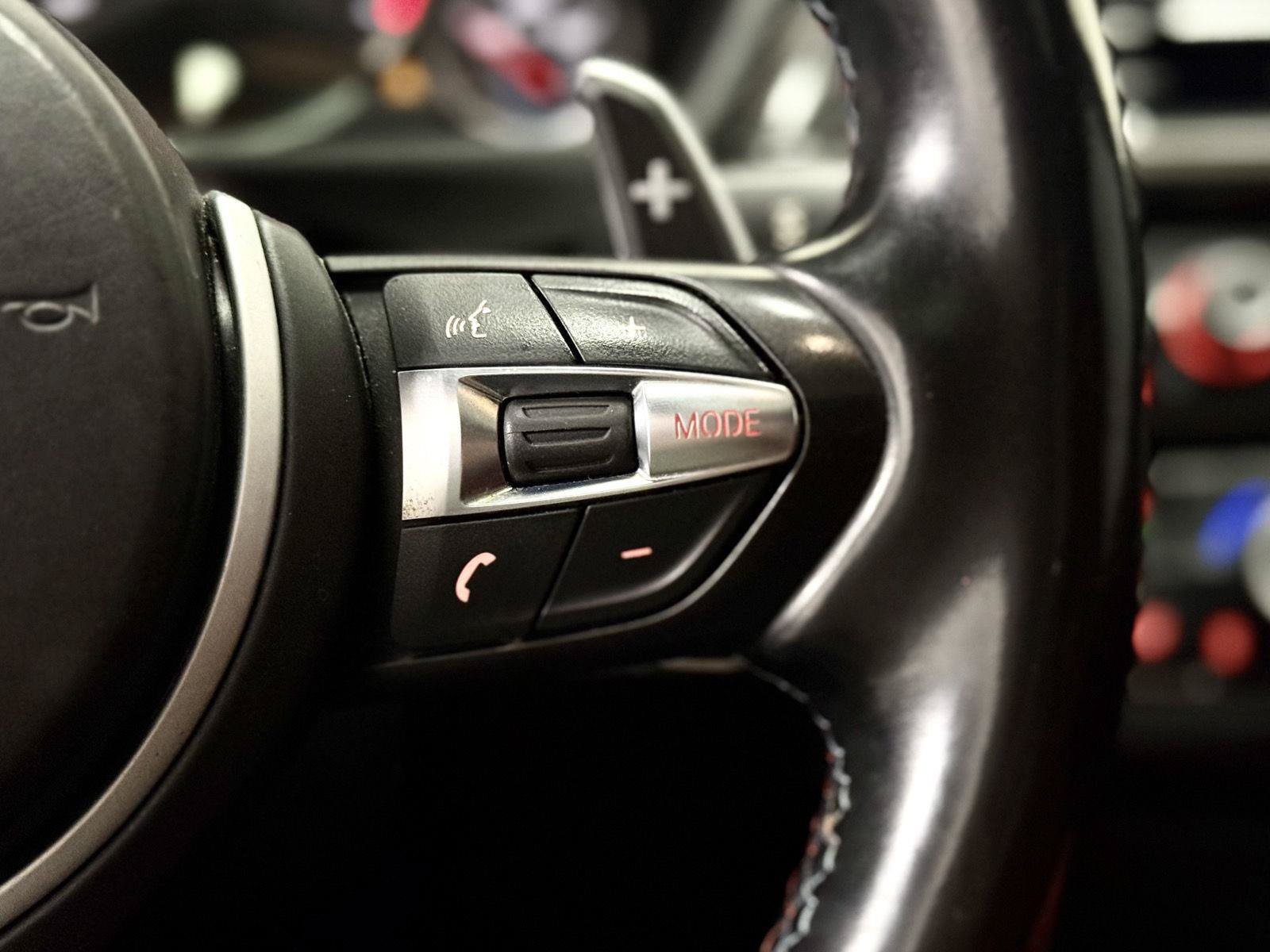Used 2015 BMW M3 RWD image 21