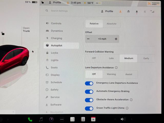 Used 2025 Tesla Model 3 Long Range image 32
