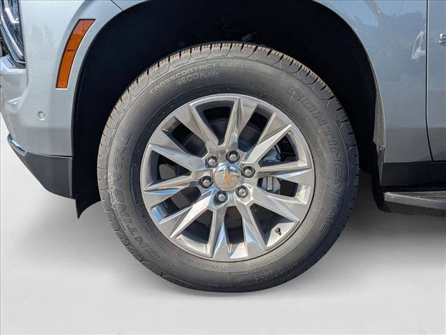 New 2025 Chevrolet Suburban Premier AWD/4WD image 10