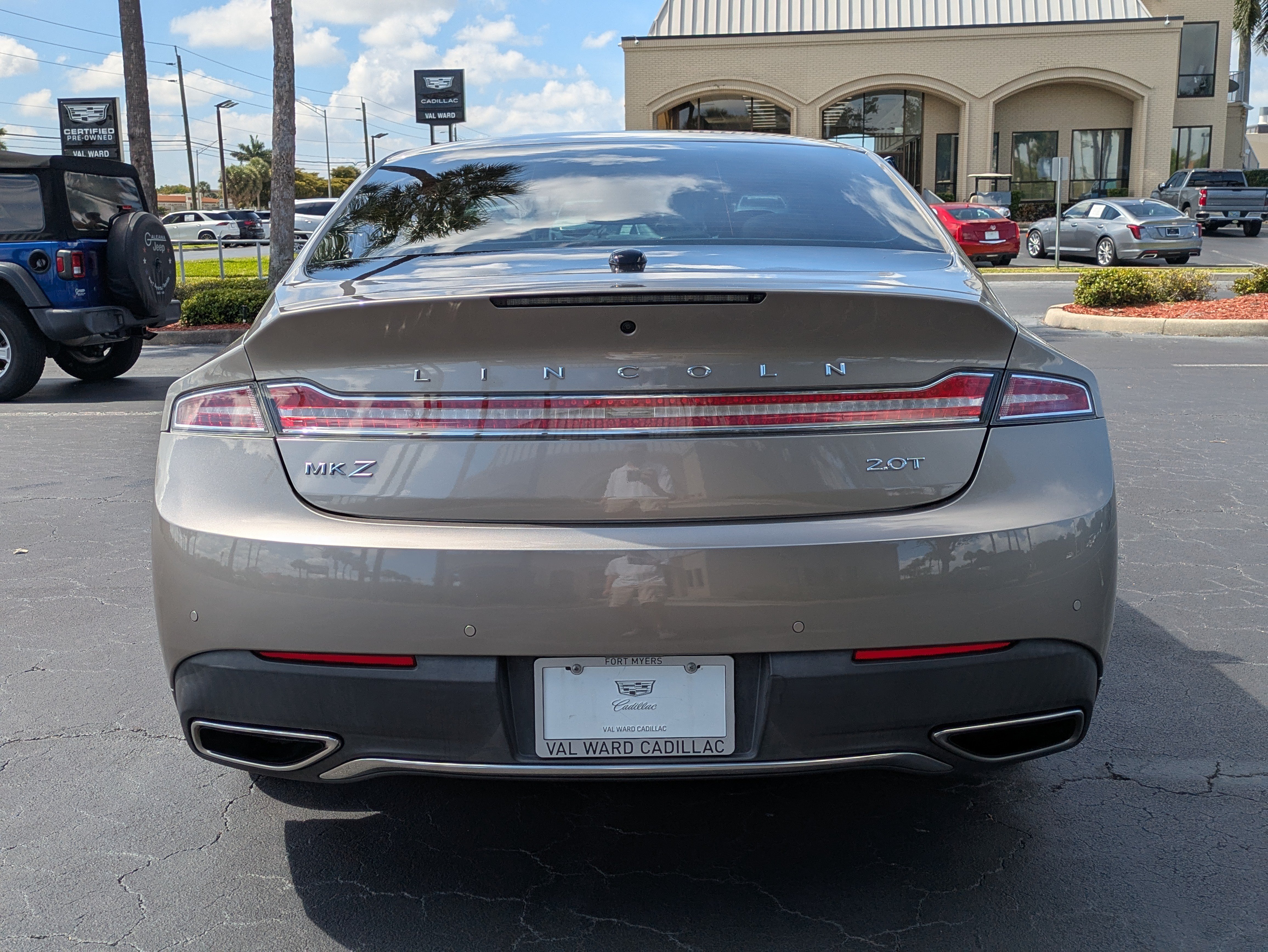 Used 2018 Lincoln MKZ Select w/ Select Plus Package FWD image 5