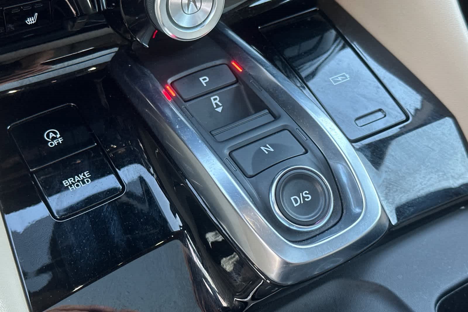 Used 2022 Acura MDX FWD w/ Technology Package image 24