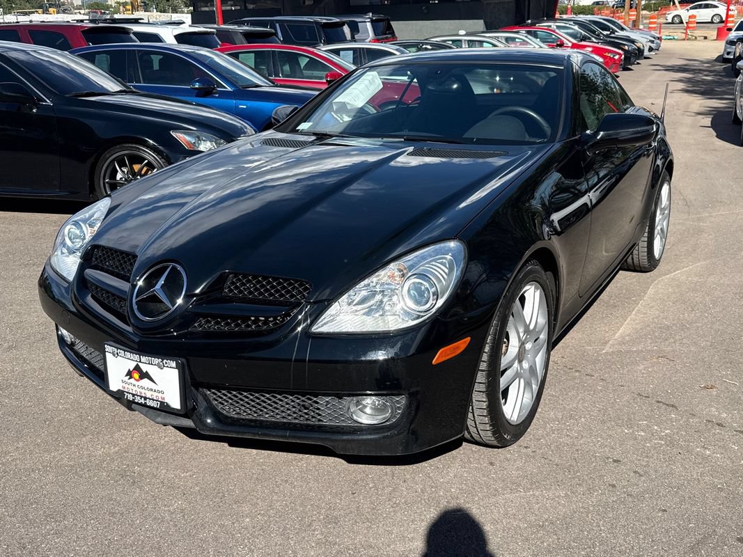 Used 2009 Mercedes-Benz SLK 300 image 3