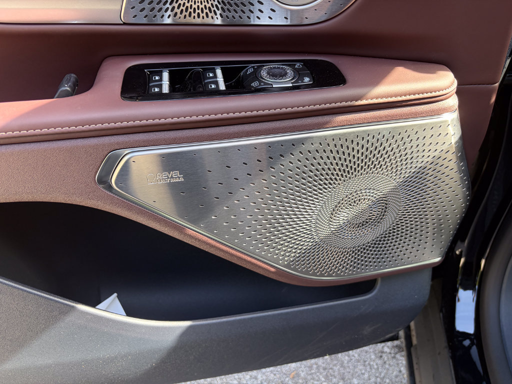 New 2026 Lincoln Nautilus Black Label AWD/4WD image 16
