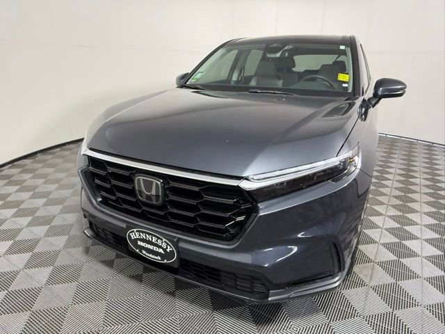 Used 2023 Honda CR-V EX image 2