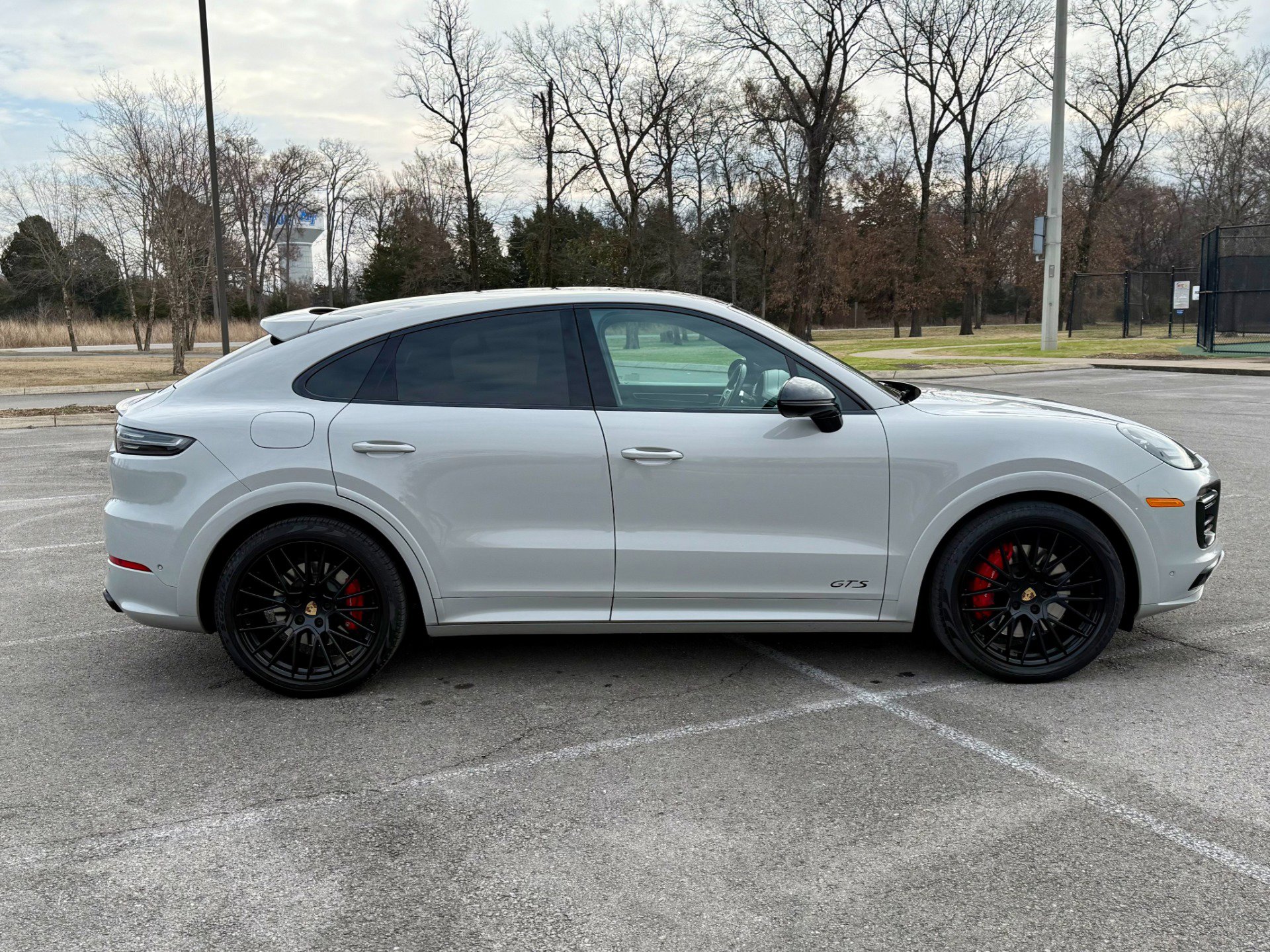 Used 2022 Porsche Cayenne GTS image 8
