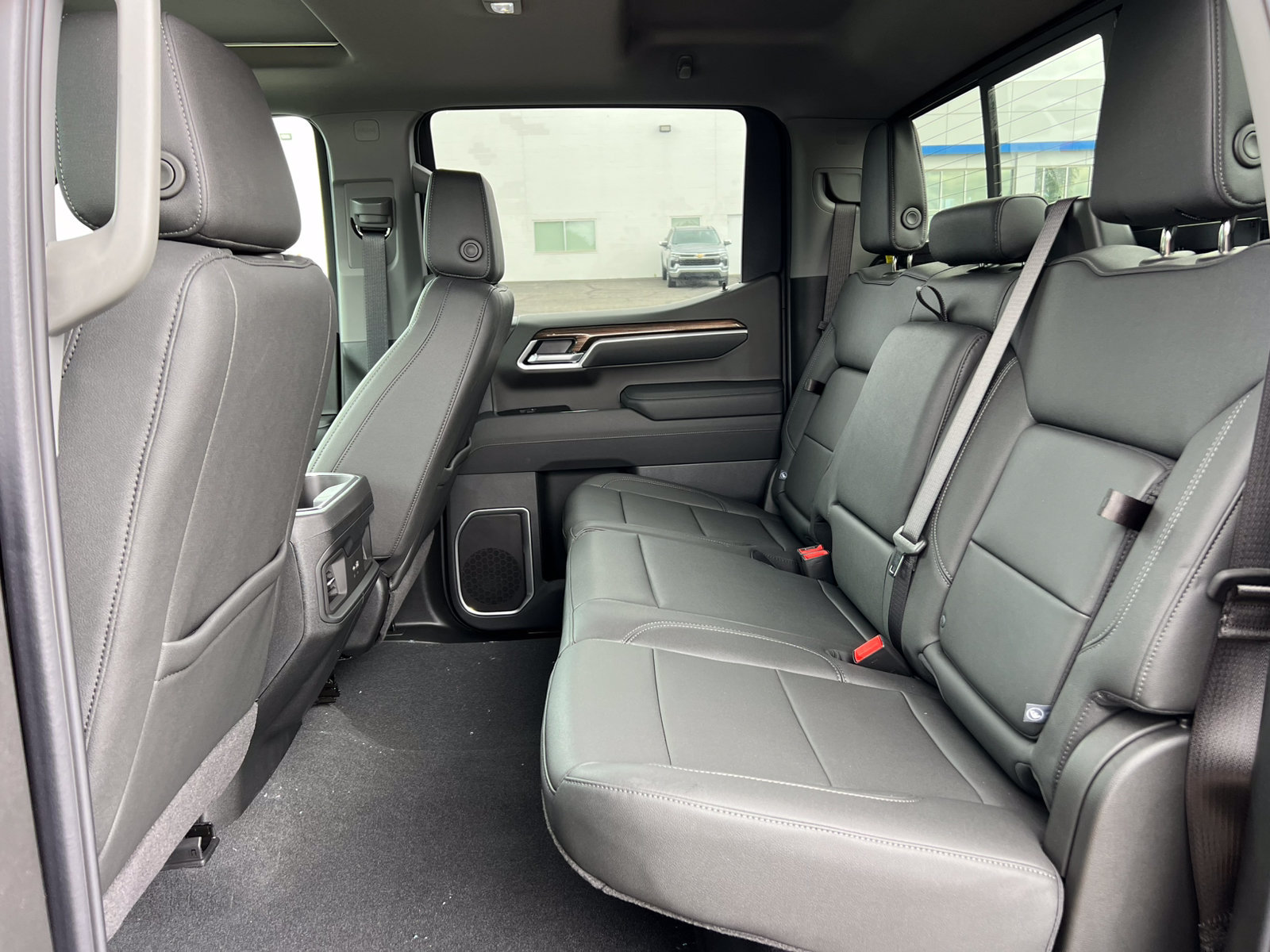 New 2026 Chevrolet Silverado 1500 RST w/ RST All Star Premium Package AWD/4WD image 5