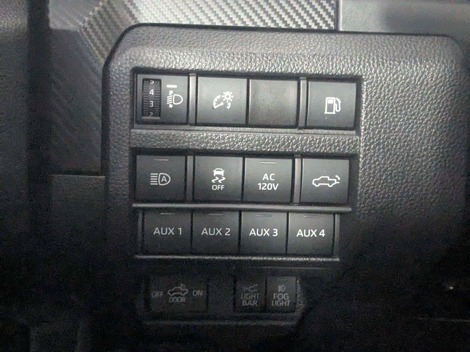 Certified 2025 Toyota Tacoma TRD Pro AWD/4WD image 18