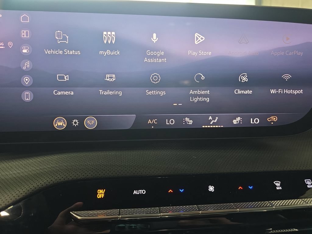 New 2027 Buick Enclave Preferred w/ Power Package FWD image 24