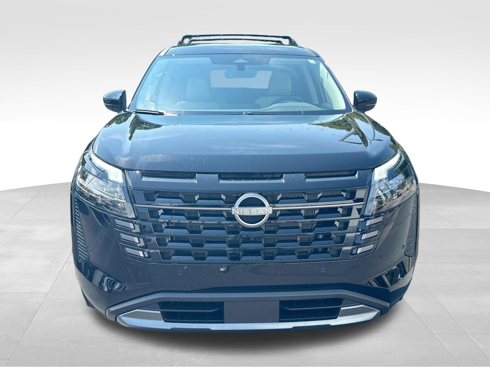 New 2026 Nissan Pathfinder SL FWD image 2