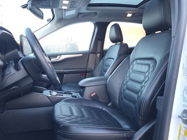 Used 2023 Ford Escape SE w/ PHEV Premium Package image 10