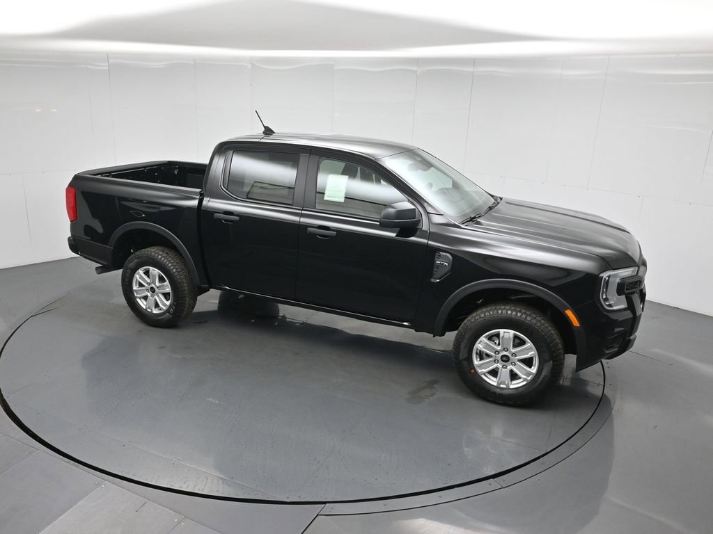 Used 2025 Ford Ranger XL image 37