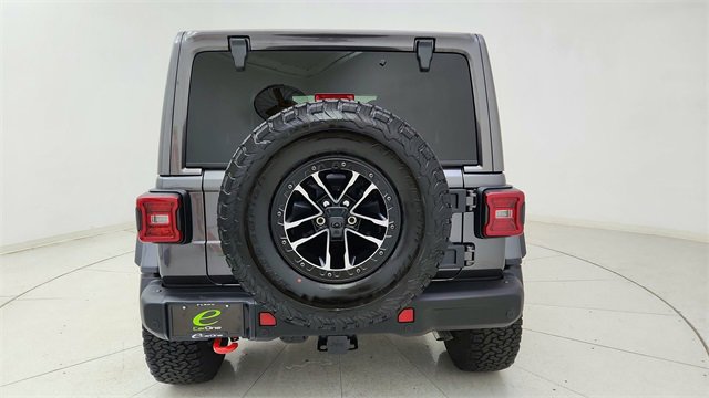 Used 2025 Jeep Wrangler Unlimited Rubicon image 5