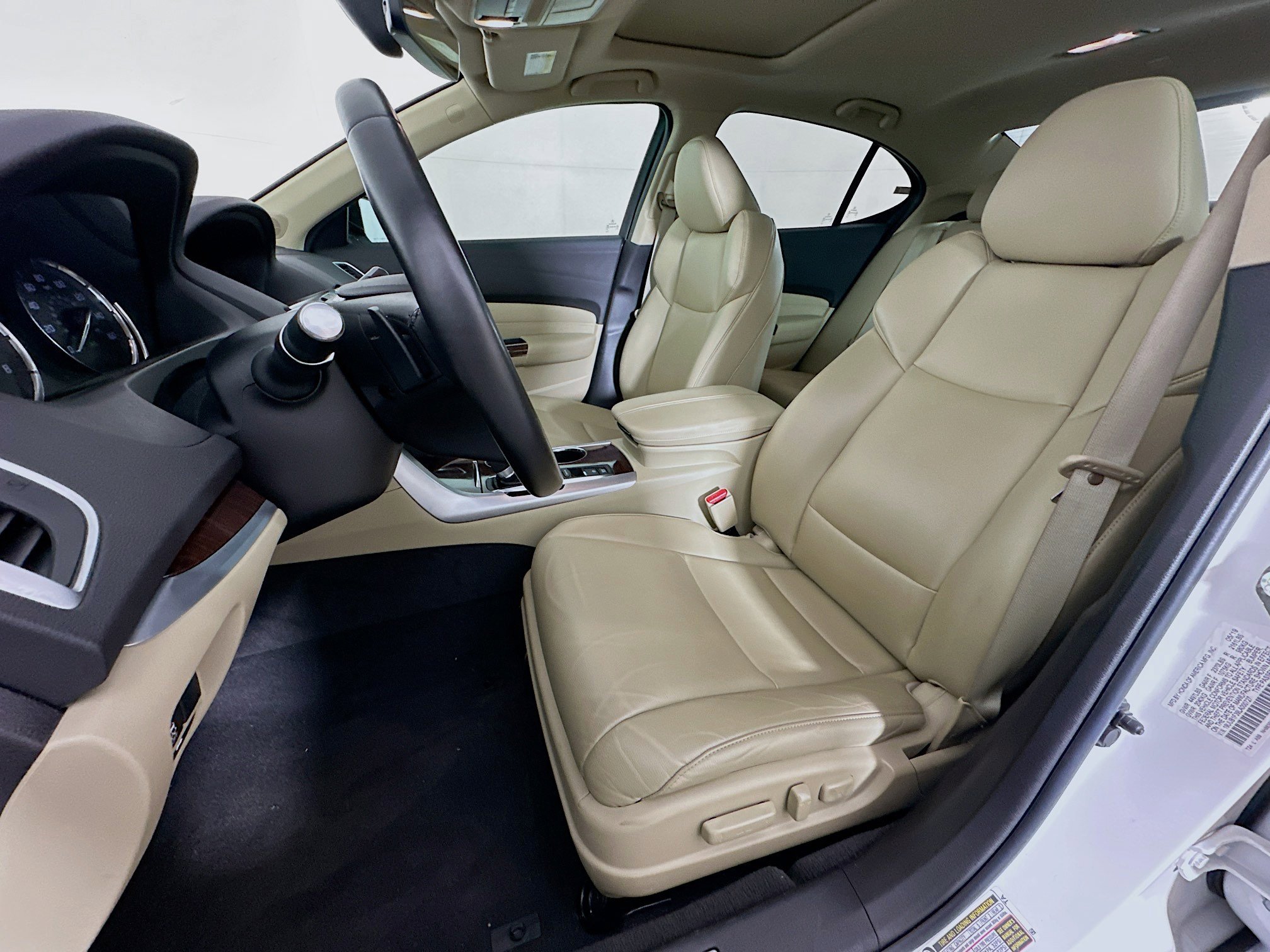 Used 2020 Acura TLX image 13