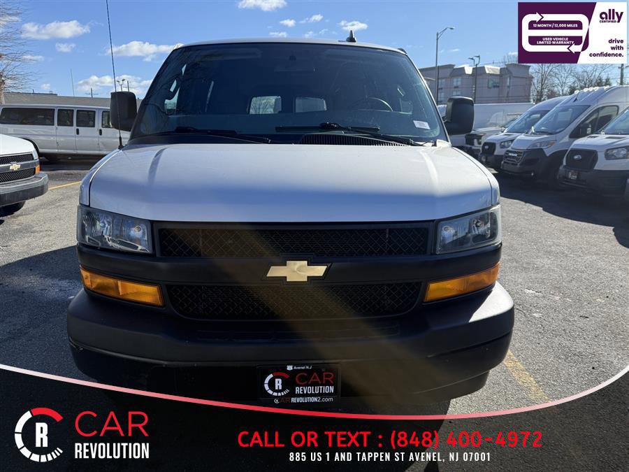 Used 2020 Chevrolet Express 3500 LS image 2