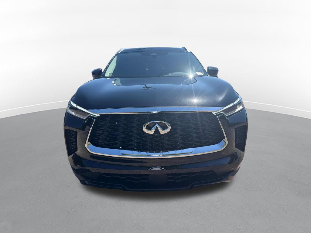 Used 2025 INFINITI QX60 Luxe AWD/4WD image 3