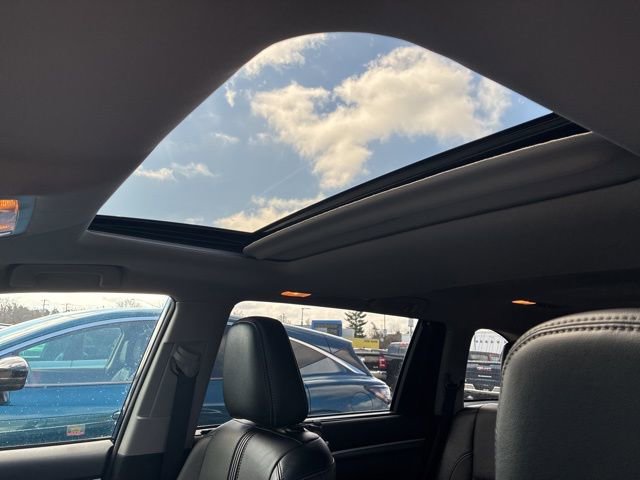 Used 2018 Toyota Highlander SE image 13