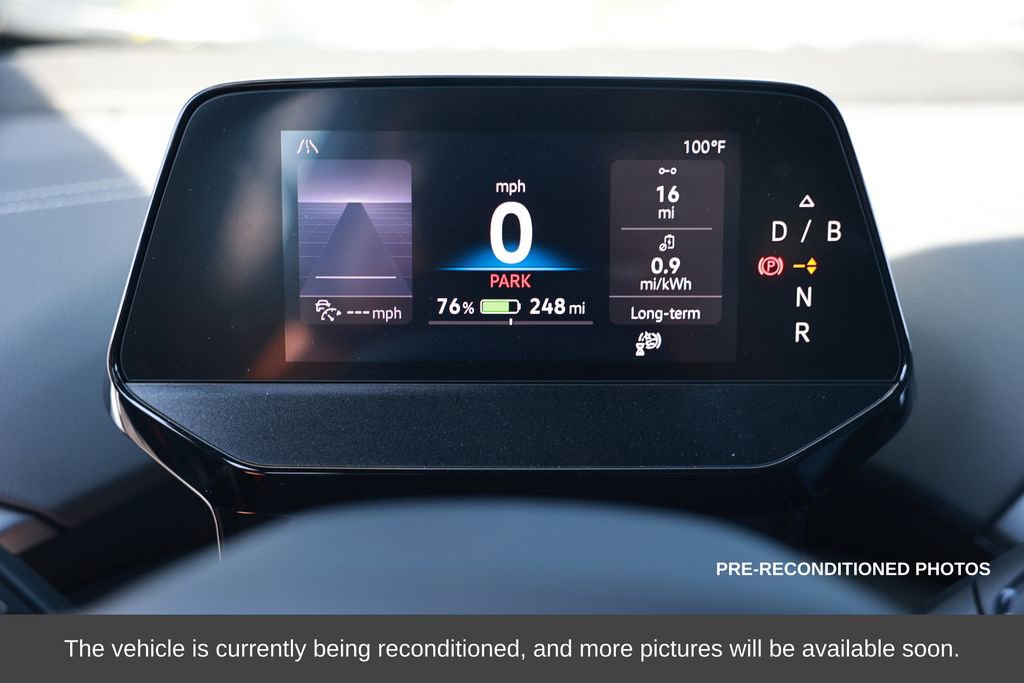 Used 2024 Volkswagen ID.4 Pro image 16