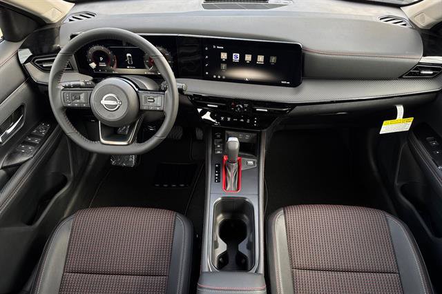 New 2026 Nissan Kicks SR image 11