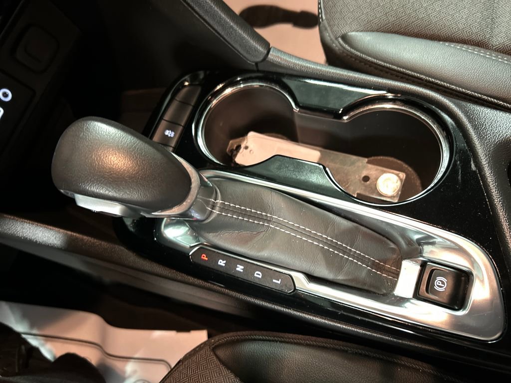 Used 2023 Buick Encore GX Preferred w/ Cold Weather Comfort Package image 20