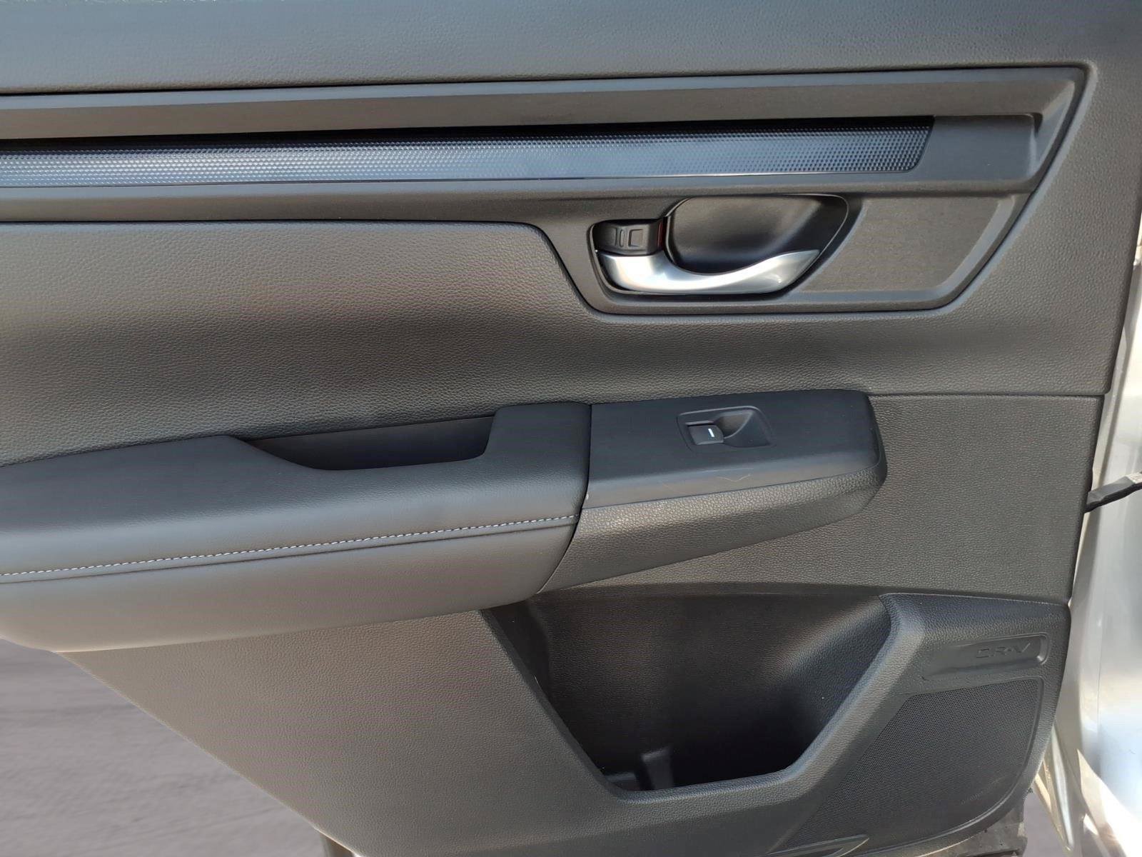 Used 2024 Honda CR-V EX image 11