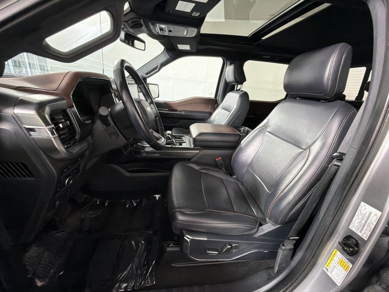 Used 2021 Ford F150 Lariat w/ Equipment Group 502A High AWD/4WD image 13