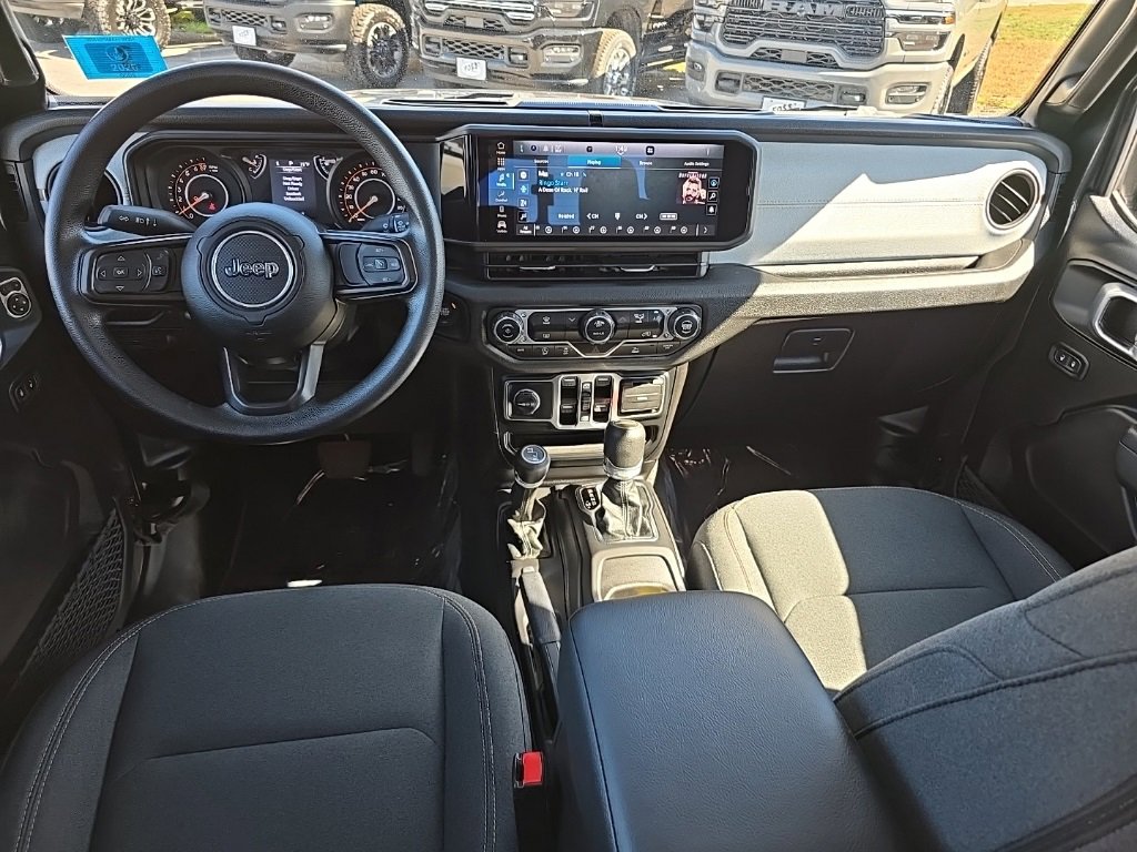 Certified 2024 Jeep Gladiator Sport image 17