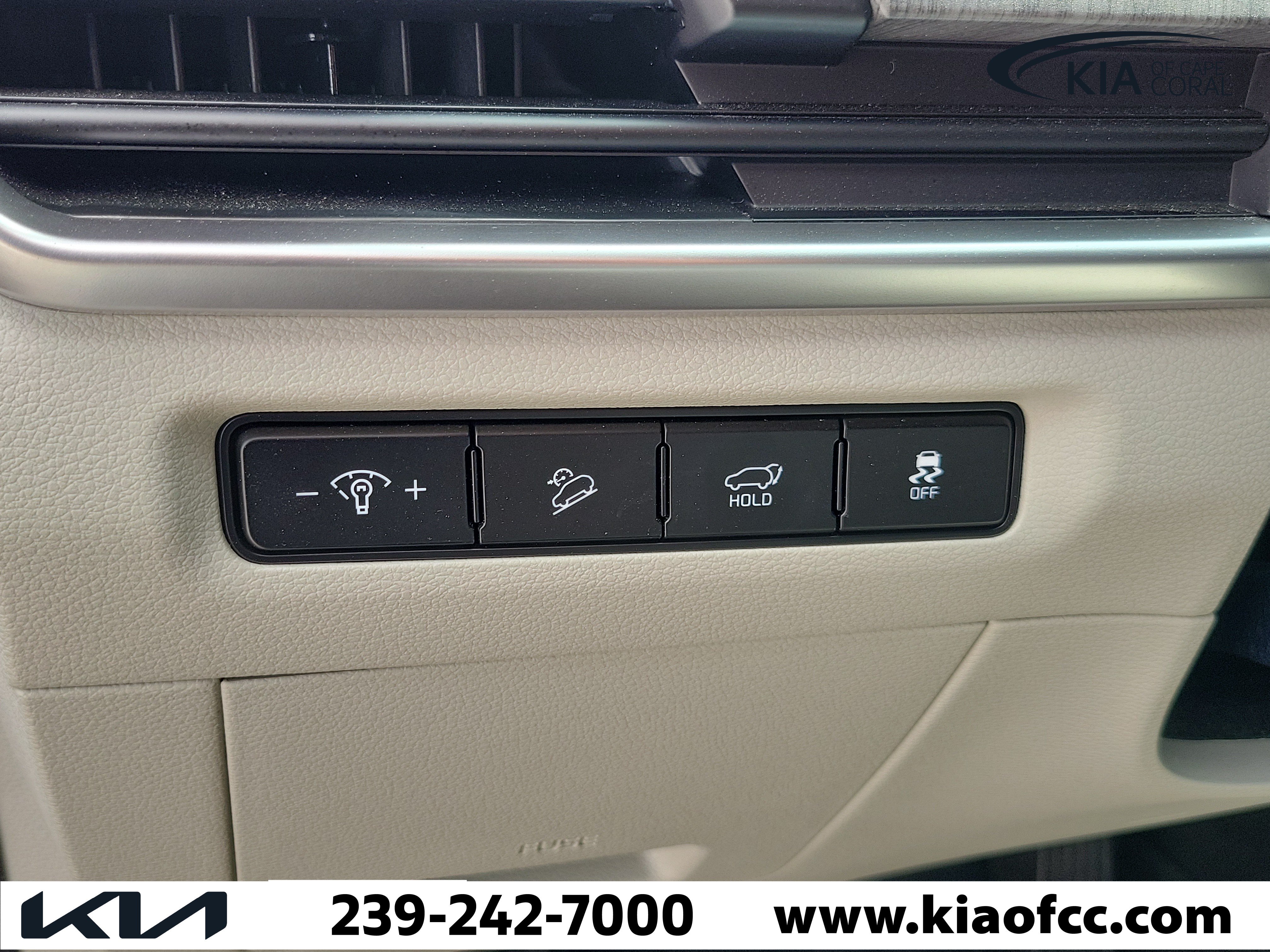 Certified 2025 Kia Telluride EX FWD image 25