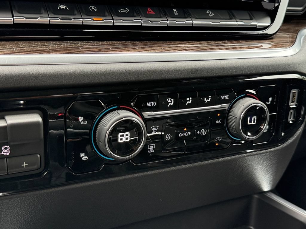 New 2026 Chevrolet Silverado 1500 LT Trail Boss w/ Convenience Package II AWD/4WD image 19