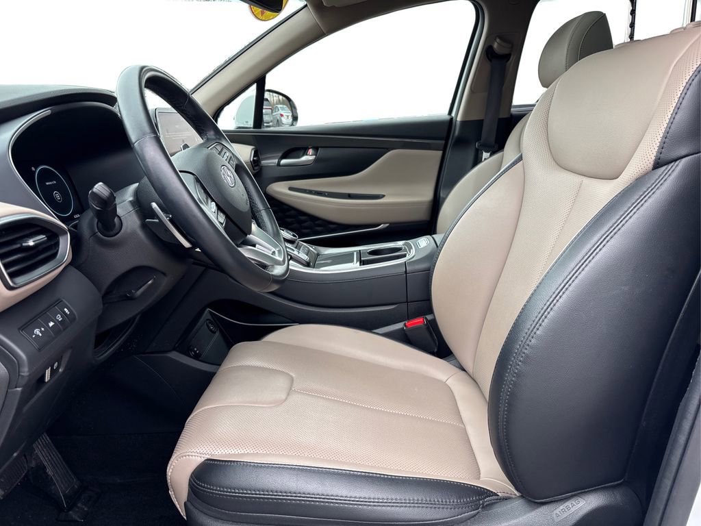 Certified 2023 Hyundai Santa Fe SEL w/ Premium Package image 9