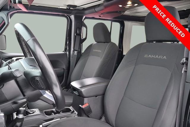 Used 2022 Jeep Wrangler Unlimited Sahara w/ Cold Weather Group image 14