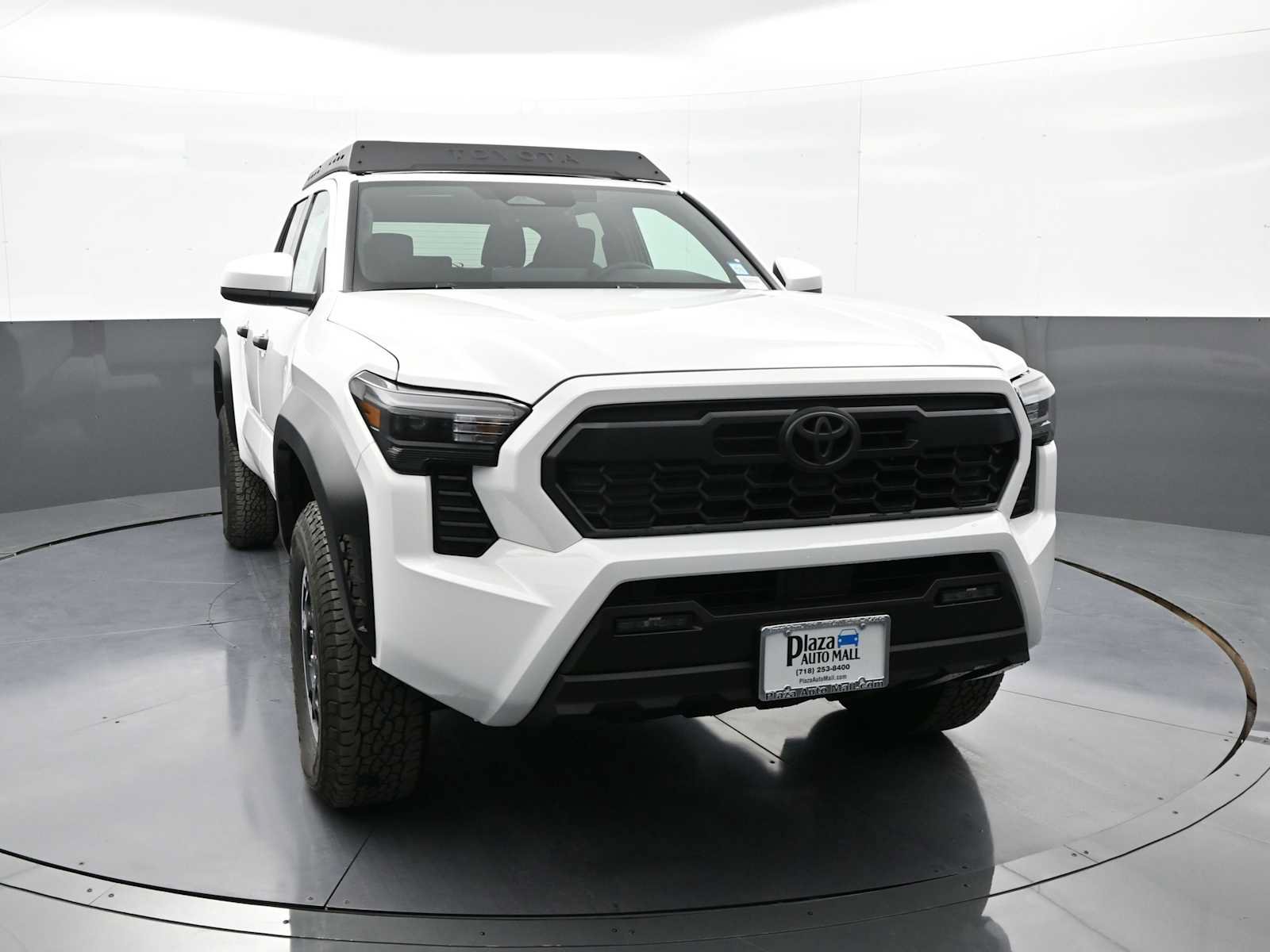 New 2024 Toyota Tacoma TRD Off-Road AWD/4WD image 3