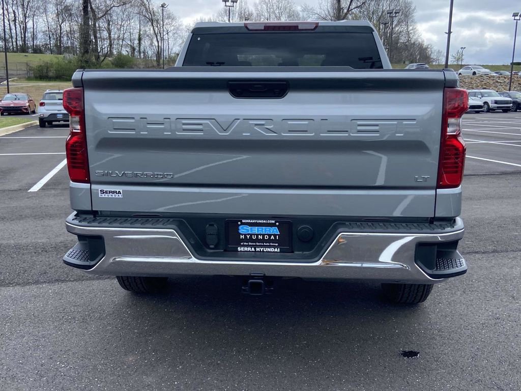 Used 2026 Chevrolet Silverado 1500 LT image 4