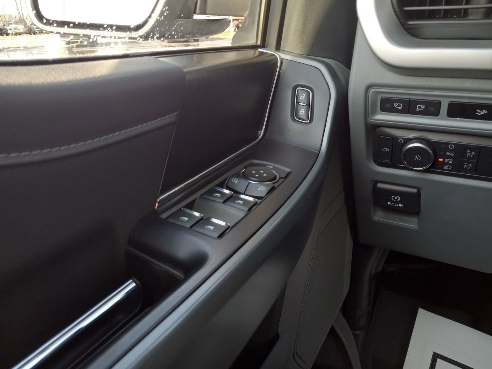 Used 2022 Ford F150 XLT w/ Equipment Group 302A High image 27