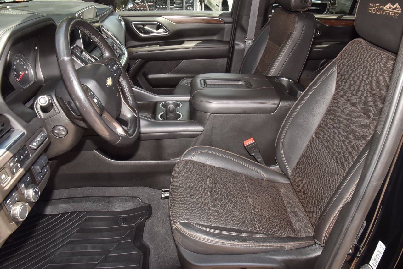 Used 2021 Chevrolet Tahoe High Country w/ Premium Package AWD/4WD image 13