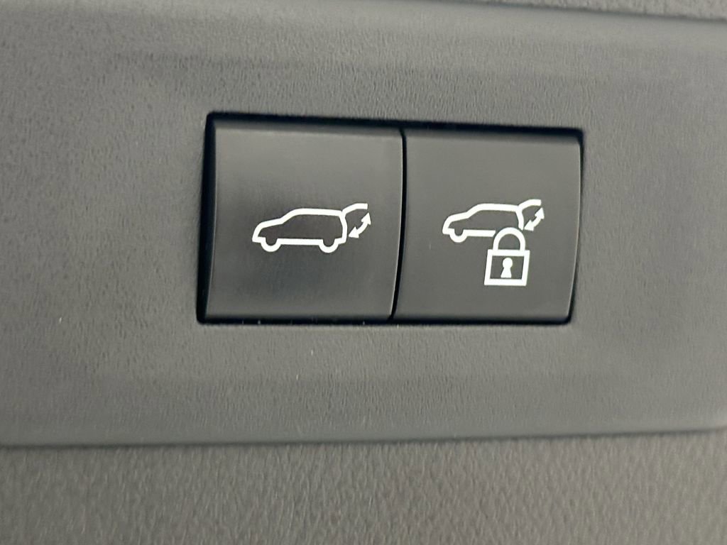 Used 2025 Lexus NX 250 FWD w/ Premium Package image 21