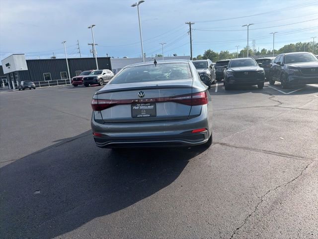Used 2025 Volkswagen Jetta Sport FWD image 11