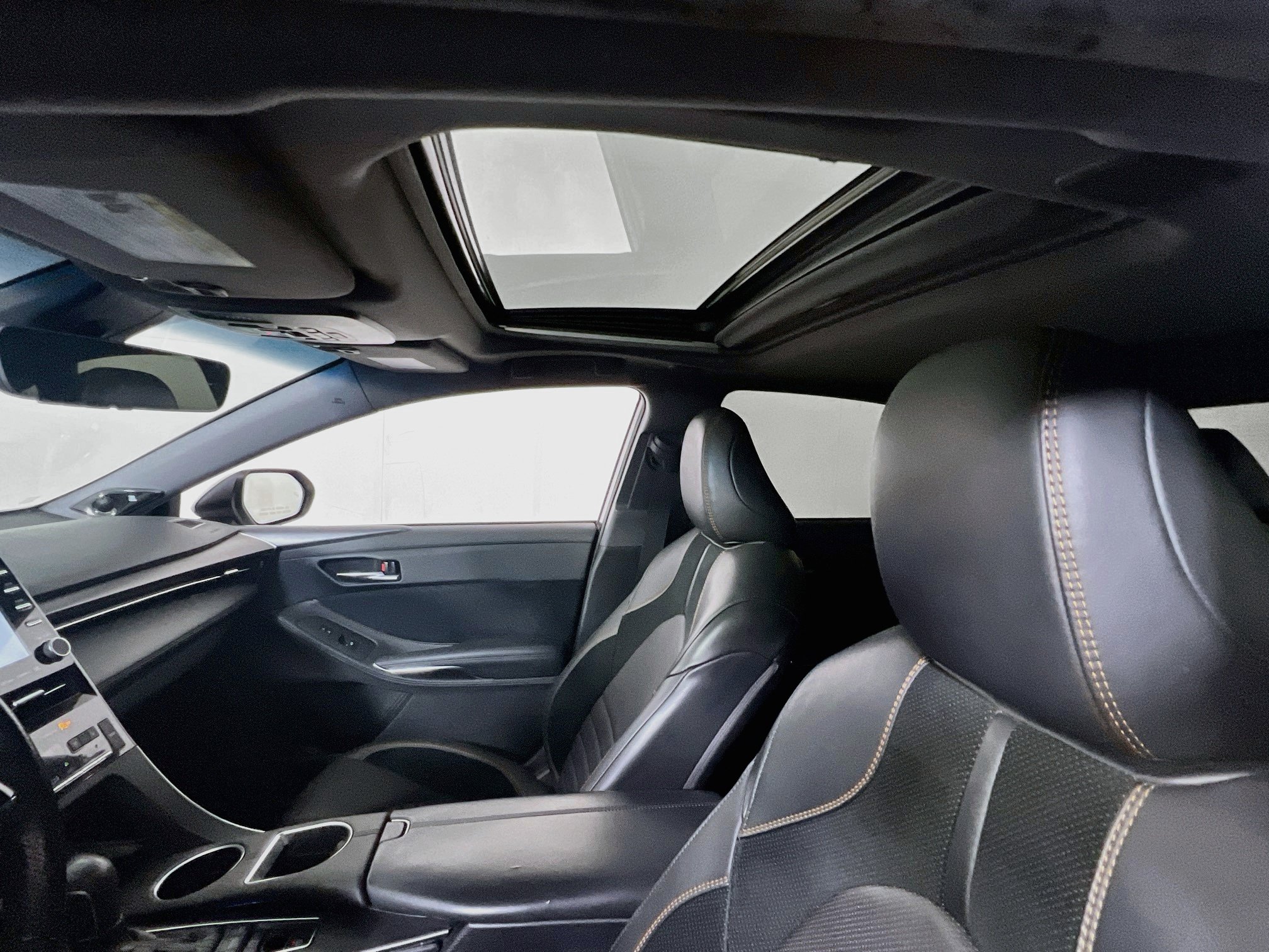 Used 2019 Toyota Avalon Touring w/ All Weather Liner Package FWD image 22