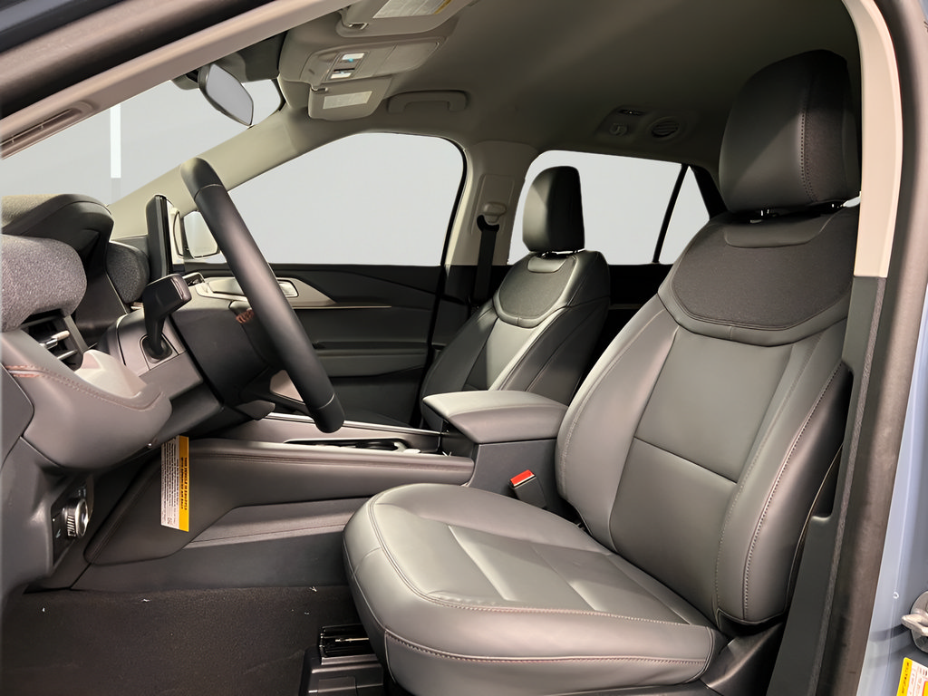 New 2026 Ford Explorer Active w/ Active Comfort Package AWD/4WD image 25