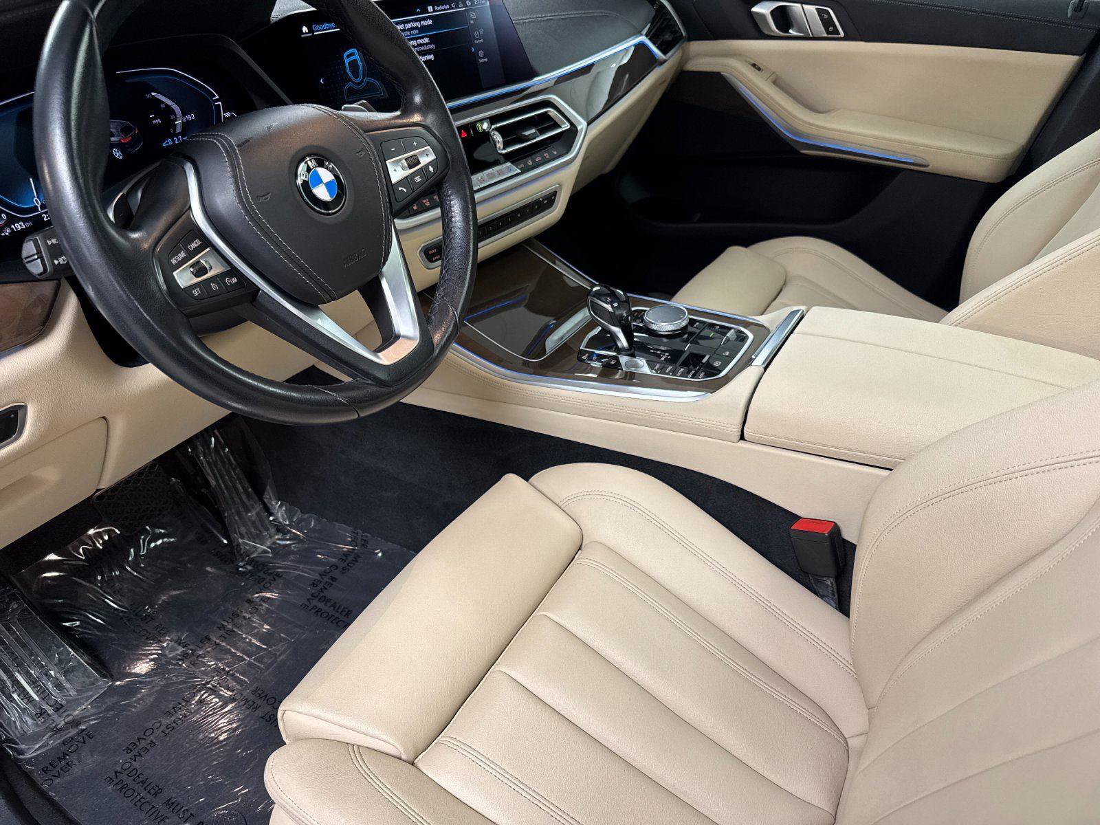 Used 2021 BMW X5 xDrive45e w/ Parking Assistance Package AWD/4WD image 9