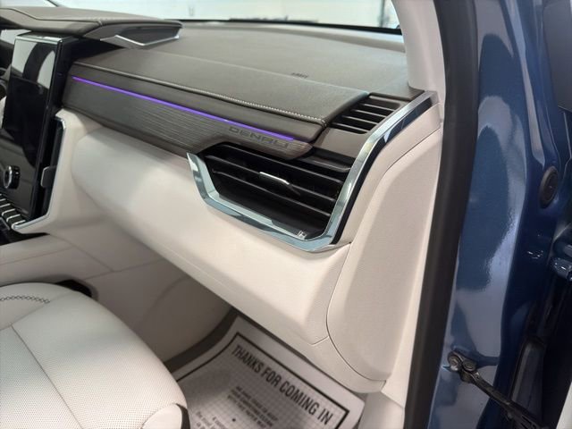 Used 2025 GMC Acadia Denali w/ Super Cruise Package image 43
